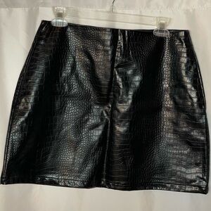 Bar III Black Croc-Embossed Mini Skirt